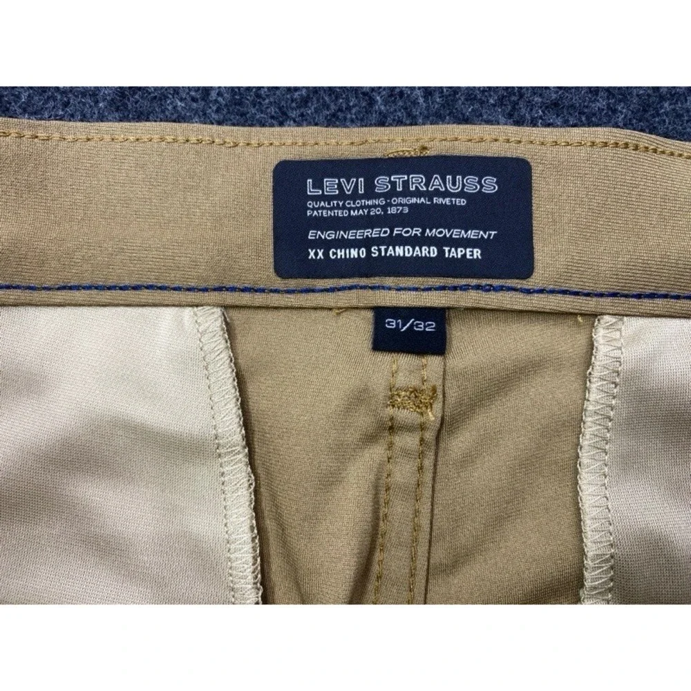 Levi's XX Chino Standard Taper Men 31x32 Tan Tech High Stretch Quick Dry Pants